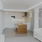 Mupa Apartment *